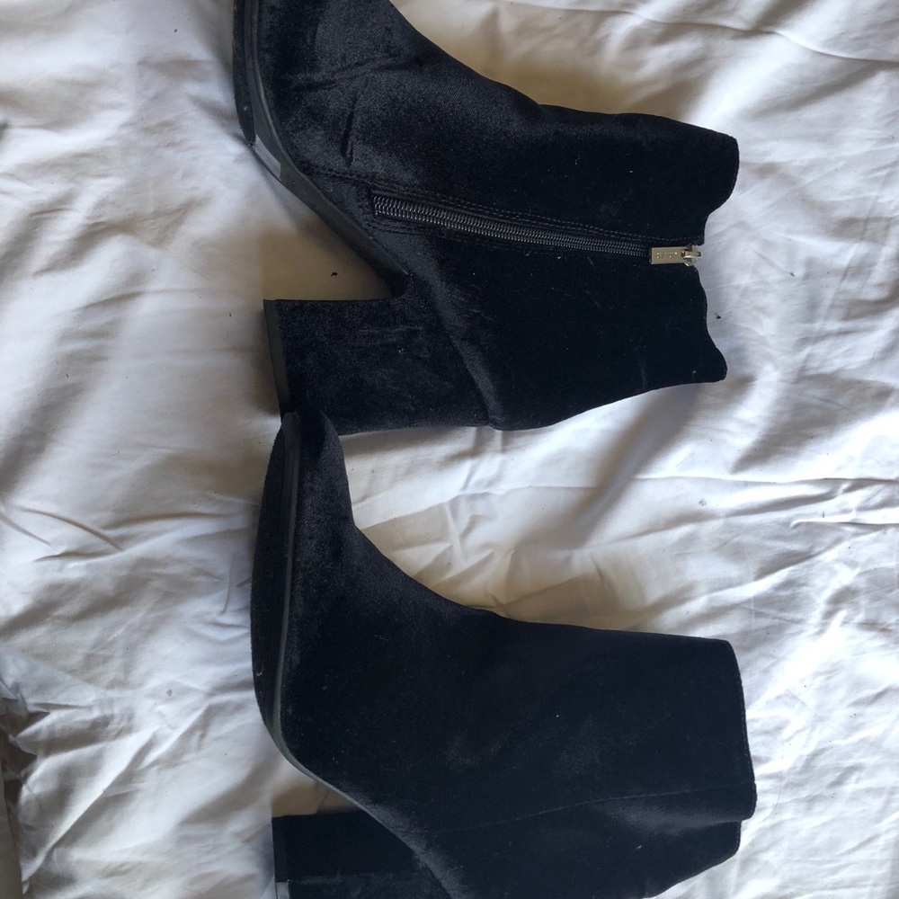 Velvet booties
